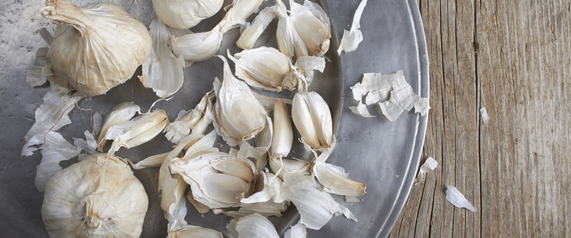 The Truth About Garlic Pills: Comprehensive Insights on Benefits, Risks, and Proper Usage