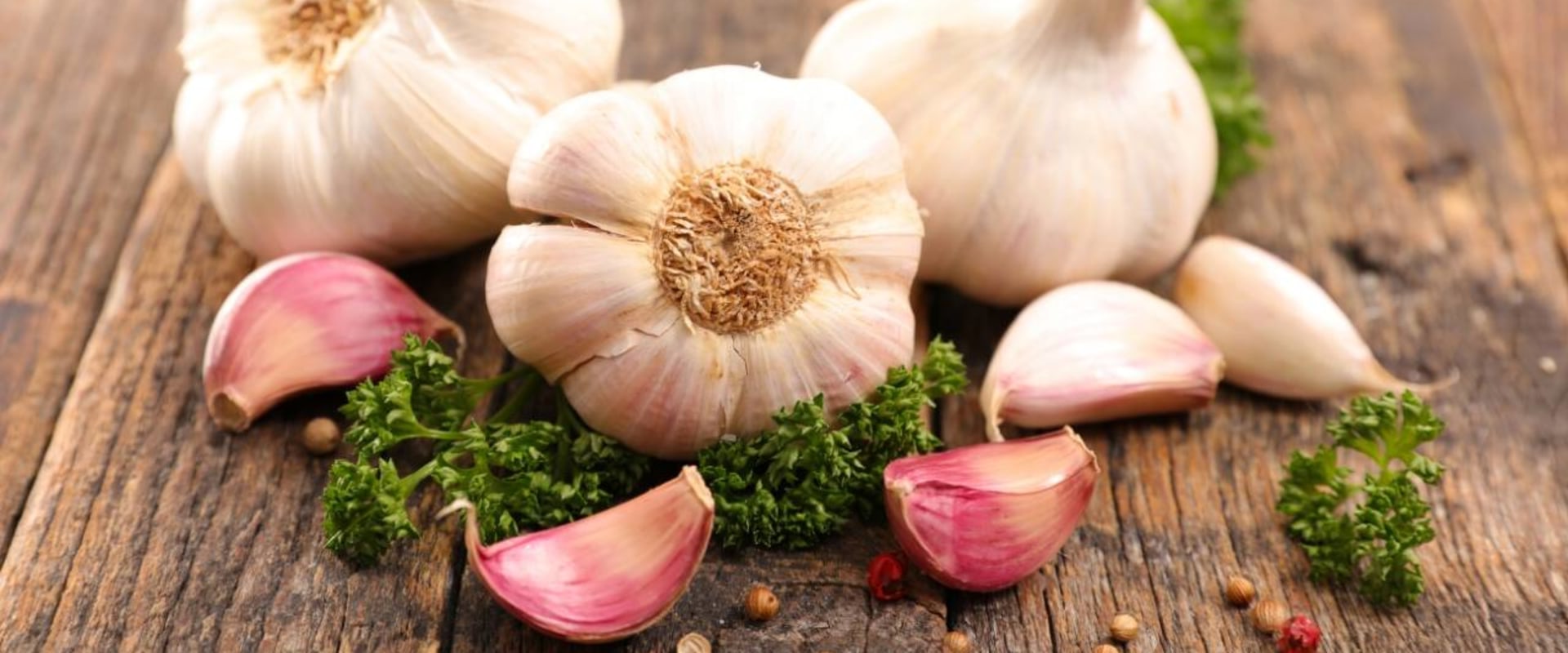 The Incredible Health Benefits of Garlic: Unlocking the Power of Garlic Supplements